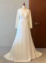 画像をギャラリービューアに読み込む, ウエディングドレス|バックスクエアドレス back squre dress(東京・白金台アトリエ試着)