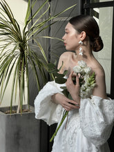 画像をギャラリービューアに読み込む, ウエディングドレス|ミュゲAラインドレス Muguet(東京・白金台アトリエ試着)