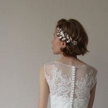 画像をギャラリービューアに読み込む, リーフと木の実モチーフ ウェディングヘッドドレス gold ヘッドアクセ和装髪飾り【リーフと木の実ヘッドアクセ】