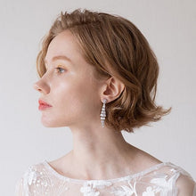 画像をギャラリービューアに読み込む, ブライダルピアス ウエディングアクセサリ− パーティーにも ウエディングピアス イヤリング【クレオパトラ】