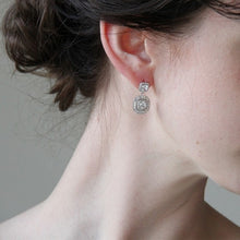 画像をギャラリービューアに読み込む, ブライダルピアス ウエディングアクセサリ− パーティーにも ウエディングピアス イヤリング【スクエアドロップ】