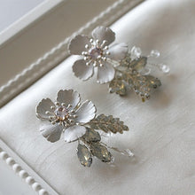 画像をギャラリービューアに読み込む, ネージュシリーズに新作◎ ウエディングアクセサリ イヤリング wedding【フラワーネージュ】