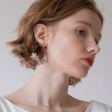 画像をギャラリービューアに読み込む, 人気のトレゾアシリーズに新作イヤリング/ピアス wedding ブライダルアクセ 【トレゾアフープイヤリング2】