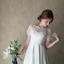 画像をギャラリービューアに読み込む, 肌ざわりのよい繊細なリバーレースで シンプルデザインが人気 半袖ウェディングボレロ【ジャルダン半袖ボレロ】