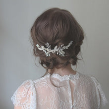 画像をギャラリービューアに読み込む, ブライダル ウェディング 半貴石のヘッドアクセ ウエディングヘッドドレス 和装 成人式 ムーンストーン【ネージュ】
