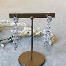 画像をギャラリービューアに読み込む, ブライダルピアス ウエディングアクセサリ− パーティーにも ウエディングピアス イヤリング【クレオパトラ】