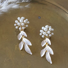 画像をギャラリービューアに読み込む, ブライダル ウエディングアクセサリ−ブライダル イヤリング/ピアス wedding 【ブルンモル】