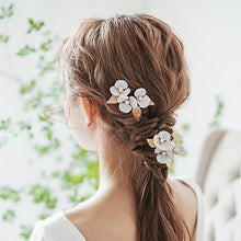 画像をギャラリービューアに読み込む, 華奢なお花モチーフが繊細ブライダル ウェディング ヘッドアクセ ヘッドドレス 和装 成人式に【クレアヘアコーム2個組】