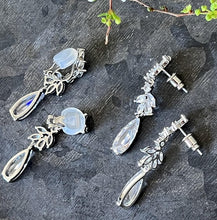 画像をギャラリービューアに読み込む, 程よいサイズのジルコニアイヤリング 揺れるタイプ ウエディングイヤリング/ピアス【キャリーイヤリング/ピアス】