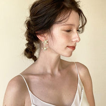 画像をギャラリービューアに読み込む, ブライダル ウェディング ウエディングアクセサリー wedding イヤリング【星ゴールド3×2】