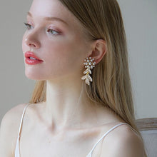 画像をギャラリービューアに読み込む, ブライダル ウエディングアクセサリ−ブライダル イヤリング/ピアス wedding 【ブルンモル】