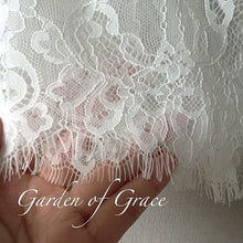 画像をギャラリービューアに読み込む, 肌ざわりのよい繊細なリバーレースで シンプルデザインが人気の ウェディングボレロ【ジャルダンノースリーブボレロ】