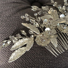 画像をギャラリービューアに読み込む, 美しいボタニカルでシルバーの輝きウェディングヘッドドレス ヘッドアクセ和装髪飾り【スノーホワイト】
