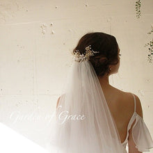 画像をギャラリービューアに読み込む, ブライダル ウェディング 花とビーズビシューのウエディング ヘッドアクセ和装、成人式の髪飾りヘッドドレスに【ロベルタ】