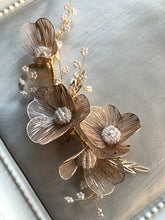 画像をギャラリービューアに読み込む, ブライダル ウェディング アネモネヘッドドレス ヘッドアクセ和装髪飾りヘッドドレスに【アネモネGold】