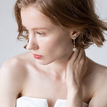 画像をギャラリービューアに読み込む, 星シリーズの新作 普段使いにもgood ウエディング イヤリング ピアス スター wedding 【kira星3ピアス】