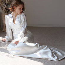 画像をギャラリービューアに読み込む, USAビンテージなフラワーパーツにゴールドデザイン ウエディングイヤリングwedding 【コクリコタッセル】