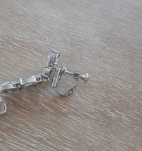 画像をギャラリービューアに読み込む, 星シリーズの新作 普段使いにもgood ウエディング イヤリング ピアス スター wedding 【kira星3ピアス】