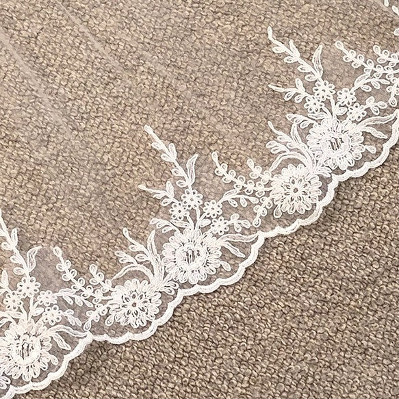 ブライダリウムミュー 刺繍ロングベール　3m ブライダリウムミュー ロングベール3m ウェディング 結婚式 - メルカリ